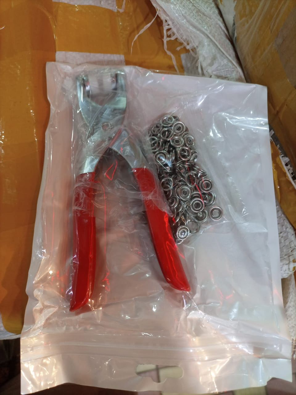 Tich Button Pliers | With Free 50 Button